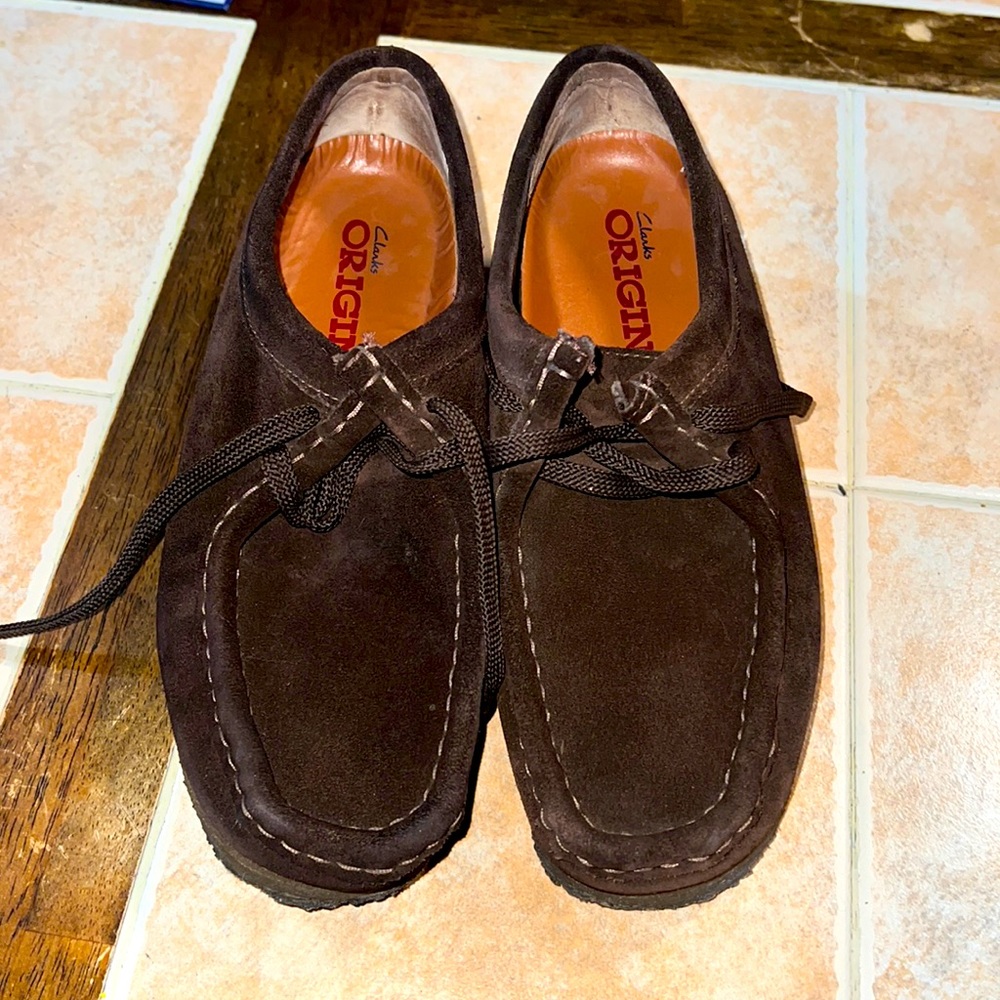 Clark’s Brown Suede Wallabee’s Lace Up.